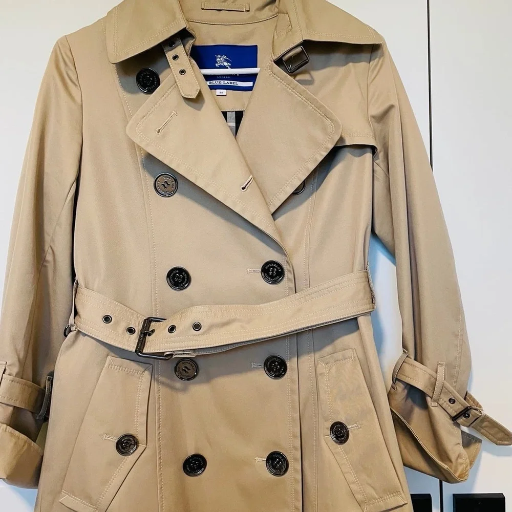 New Burberry trench coat without tag Size 40 - Picture 11 of 11